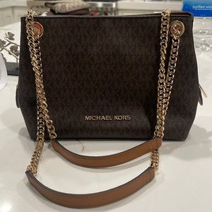 Michael Kors shoulder bag